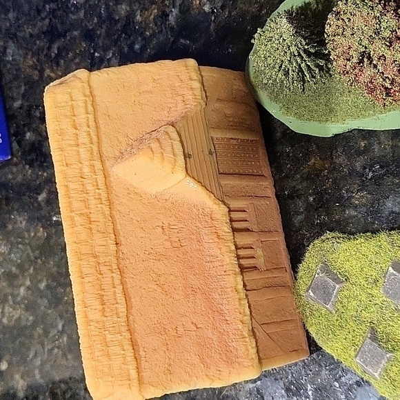 Saint Isaac’s Cathedral Model With Cemetary and Other Buildings and Pieces - Picture 6 of 9